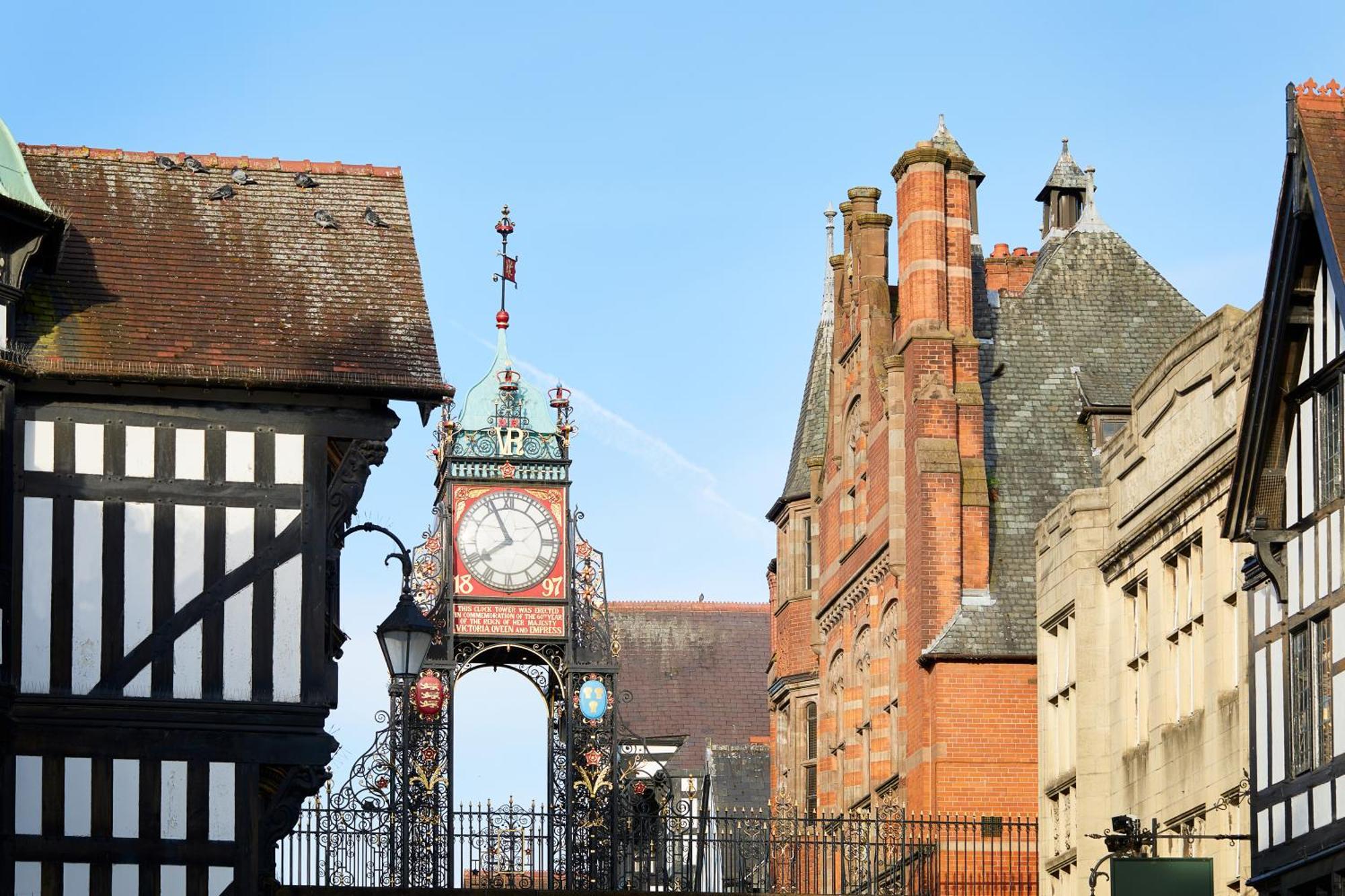 Macdonald New Blossoms Hotel Chester Bagian luar foto