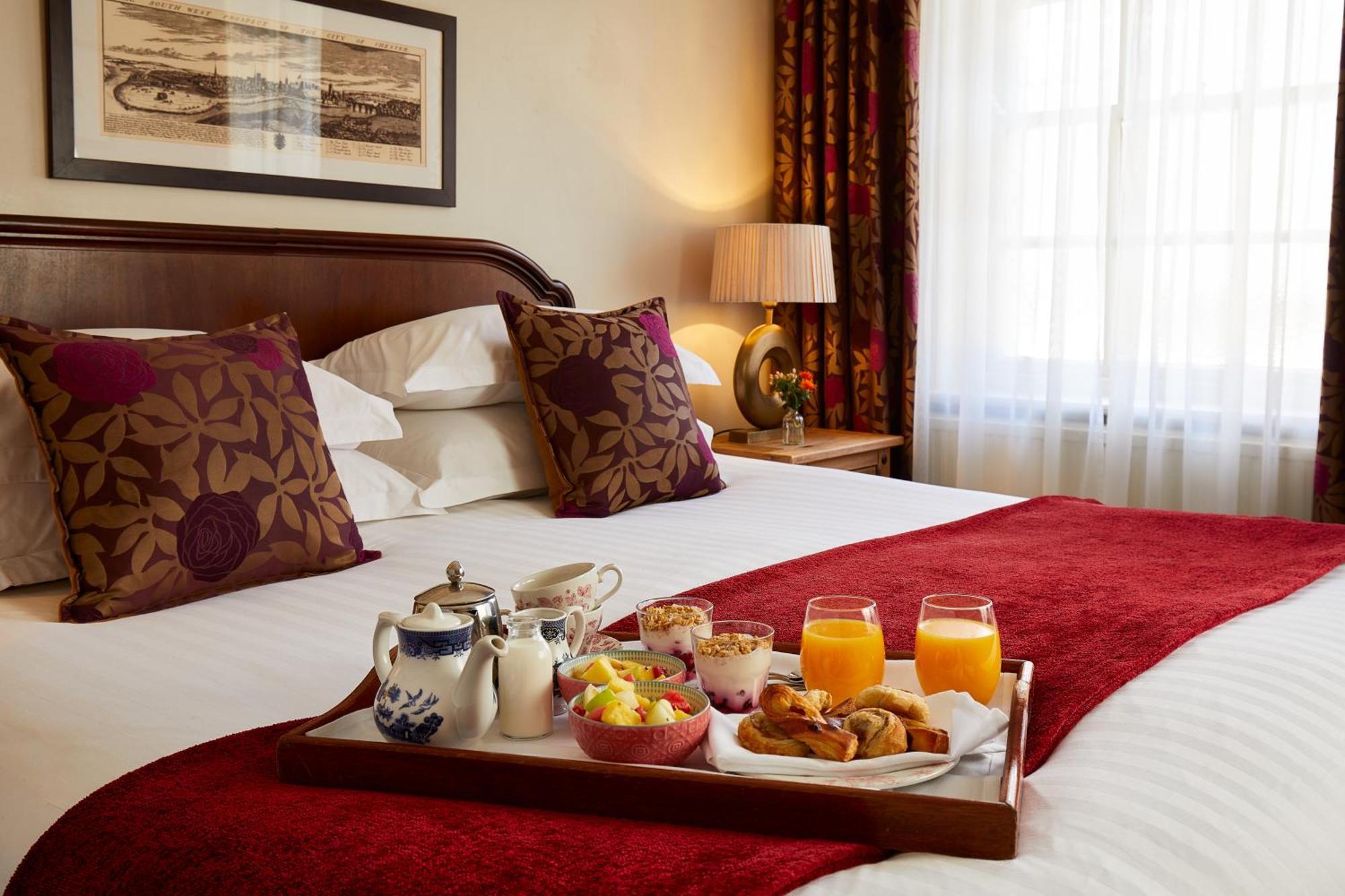 Macdonald New Blossoms Hotel Chester Bagian luar foto